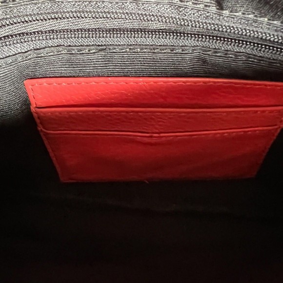 HANDBAG BUTLER Mighty Purse Pink Leather Wristlet w/ Charger NEEDS BATTERY - Picture 6 of 8